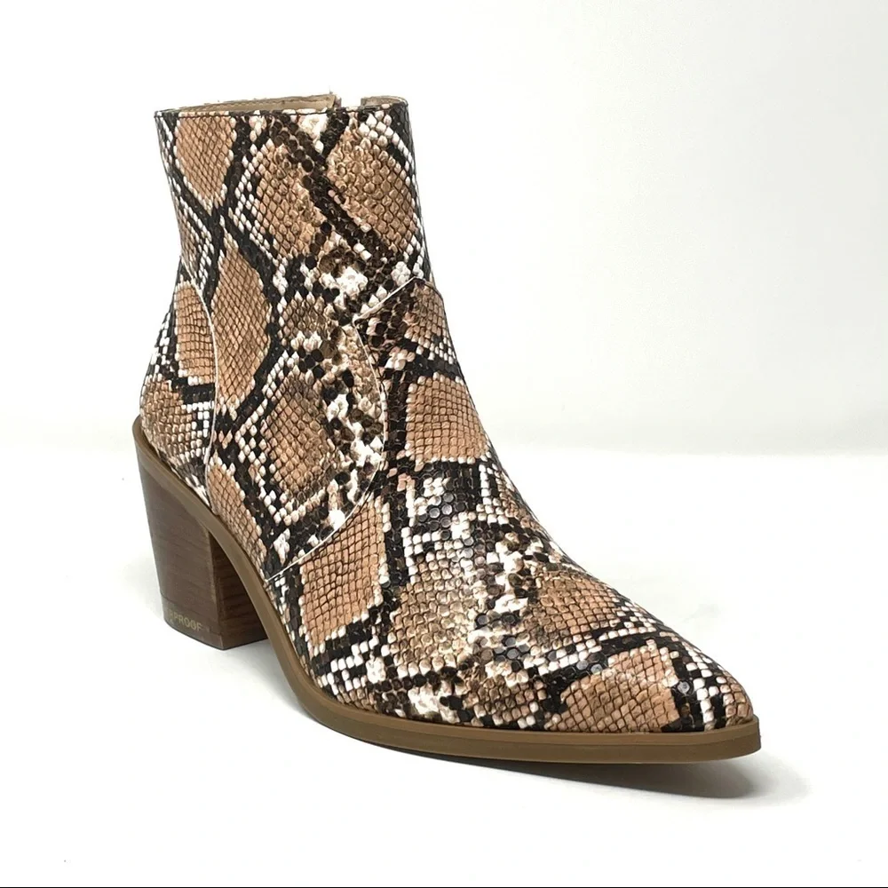Aqua College Quiana Waterproof Snake Print Booties 7 NIB Pointed Toe Ankle Boots